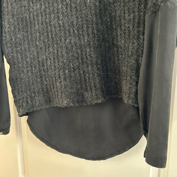 Women's Nacre Sweater, Montreal, Large - Picture 4 of 6